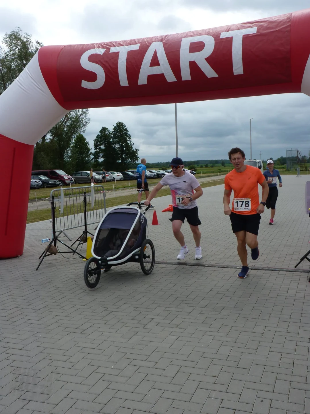 II Bieg Radziwiłłów w Knyszynie – fotorelacja (cz. 2) — zdjęcie 47